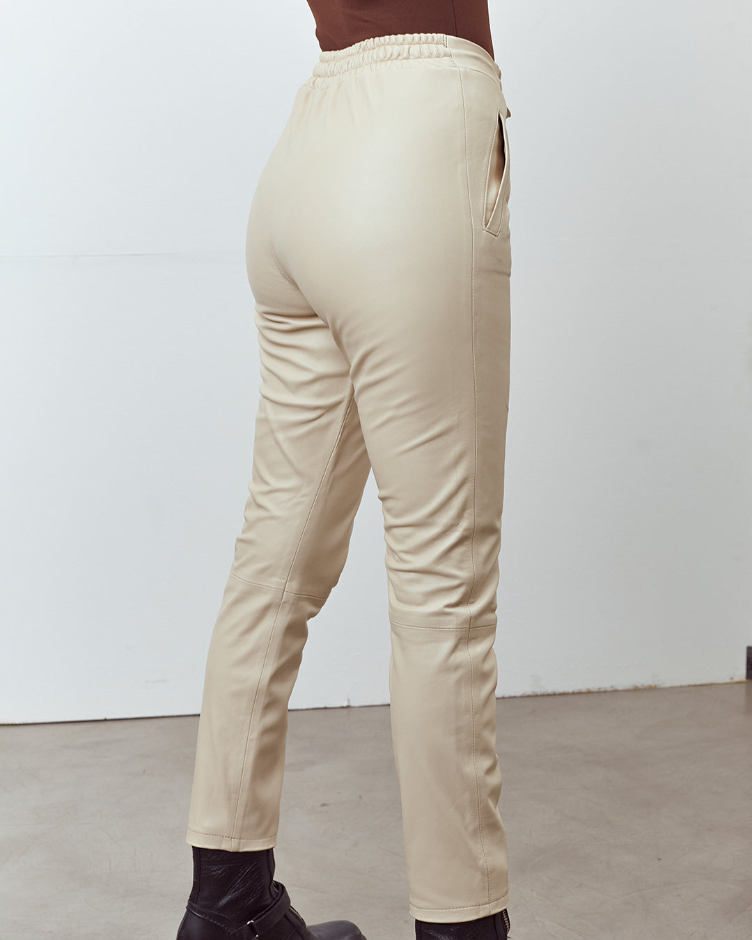 Babucha Elisa Off-White (SALE)