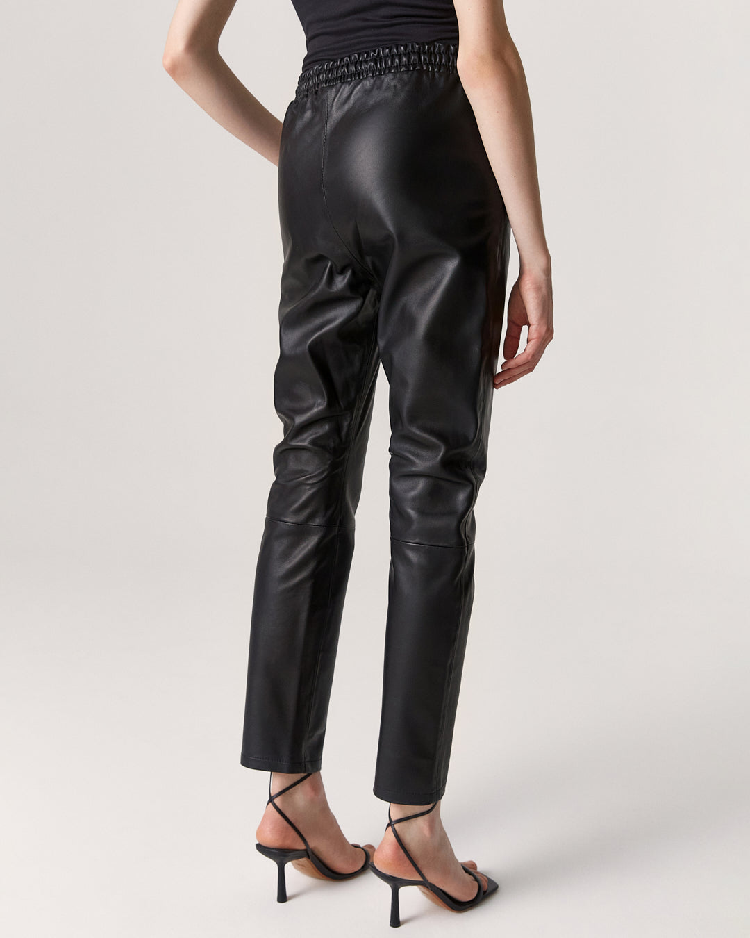 Babucha Elisa Negra (SALE)