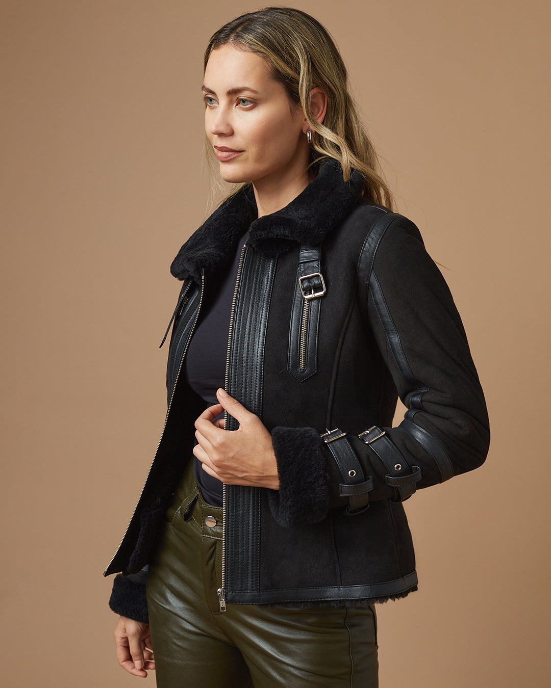 Campera Madison Gamuza Negro/Negro (SALE)