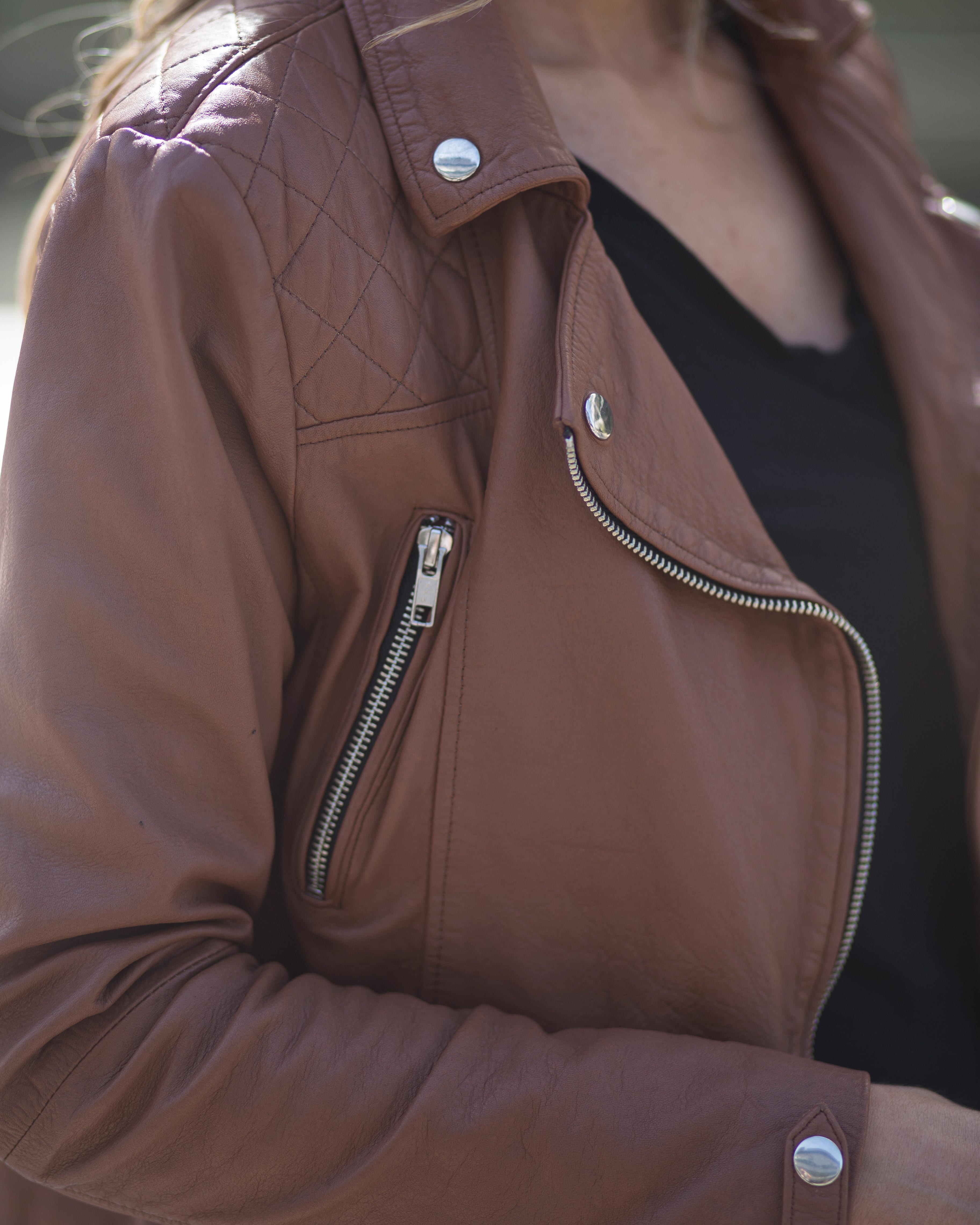 Campera Atenea Suela (SALE)