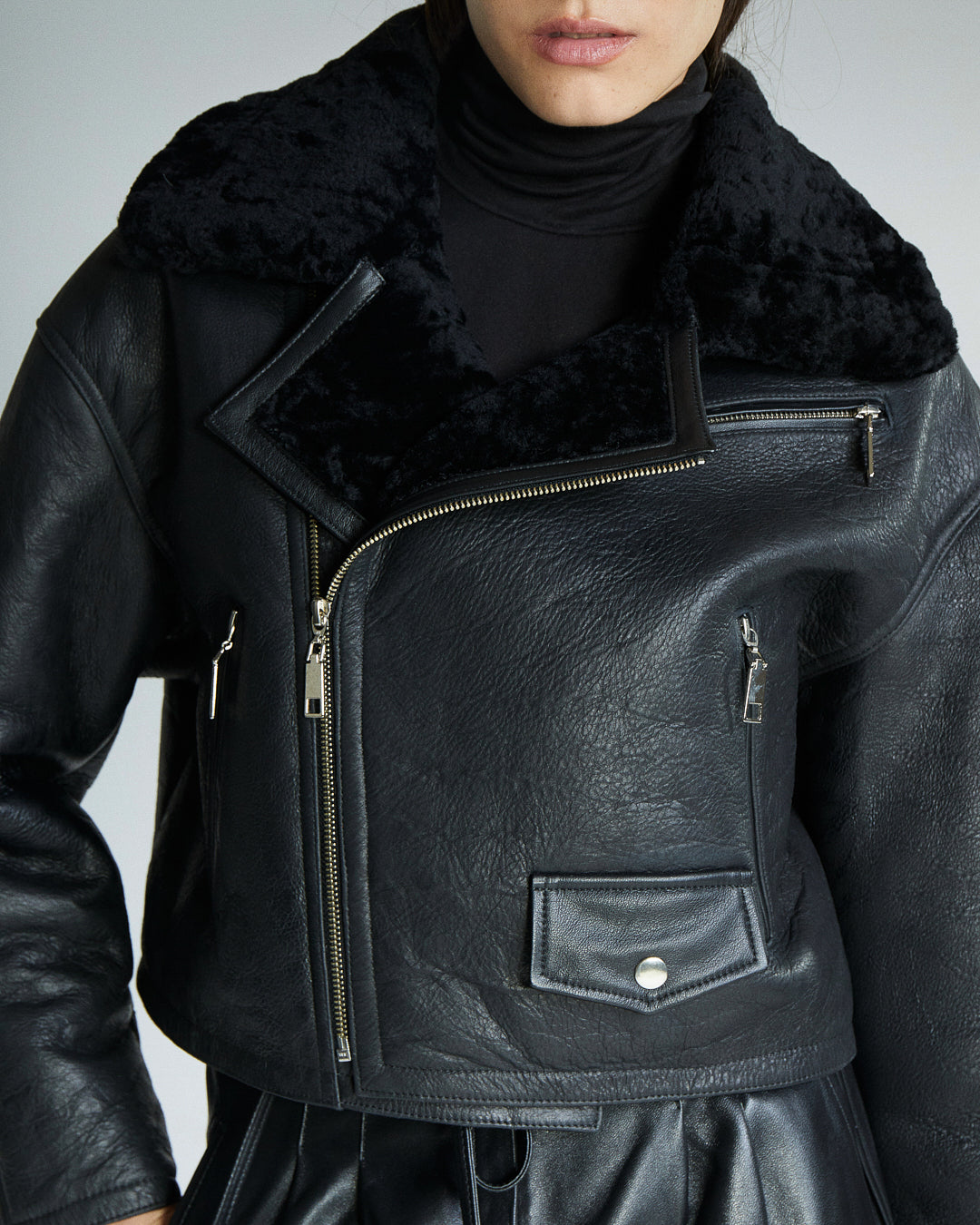 Campera Dallas Negra/Negro (SALE)