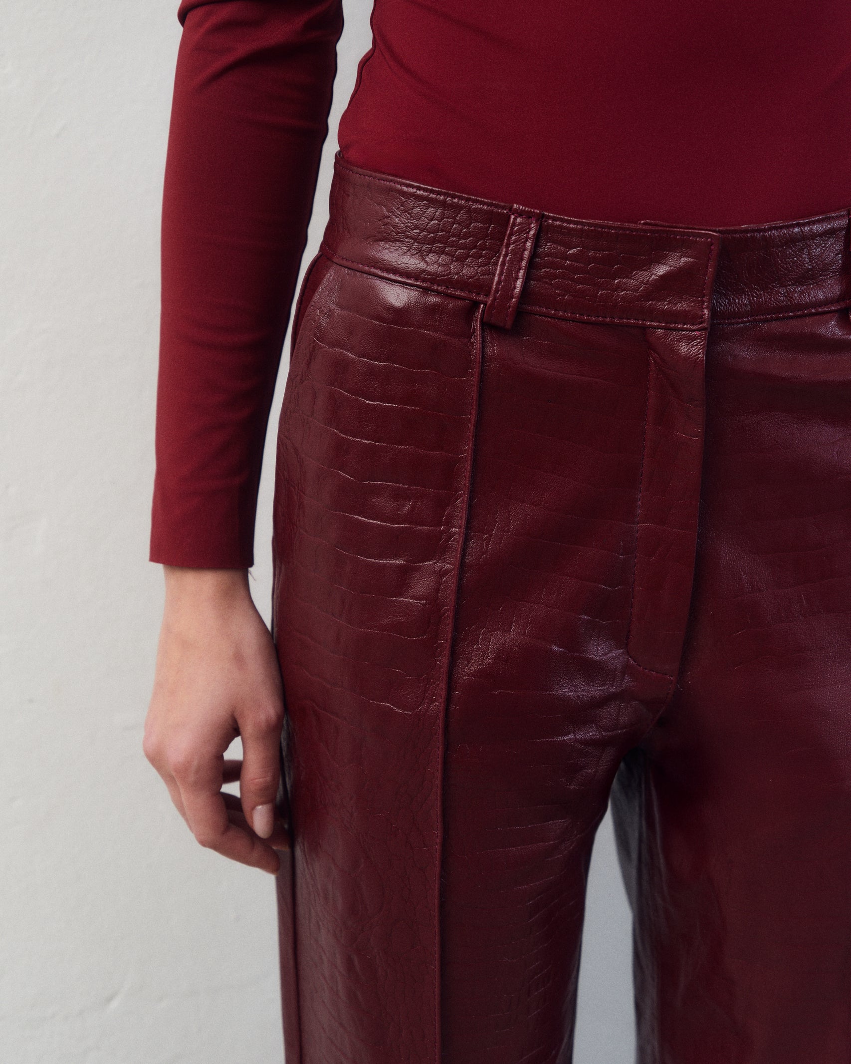 Pantalón Chiara Croco Bordó