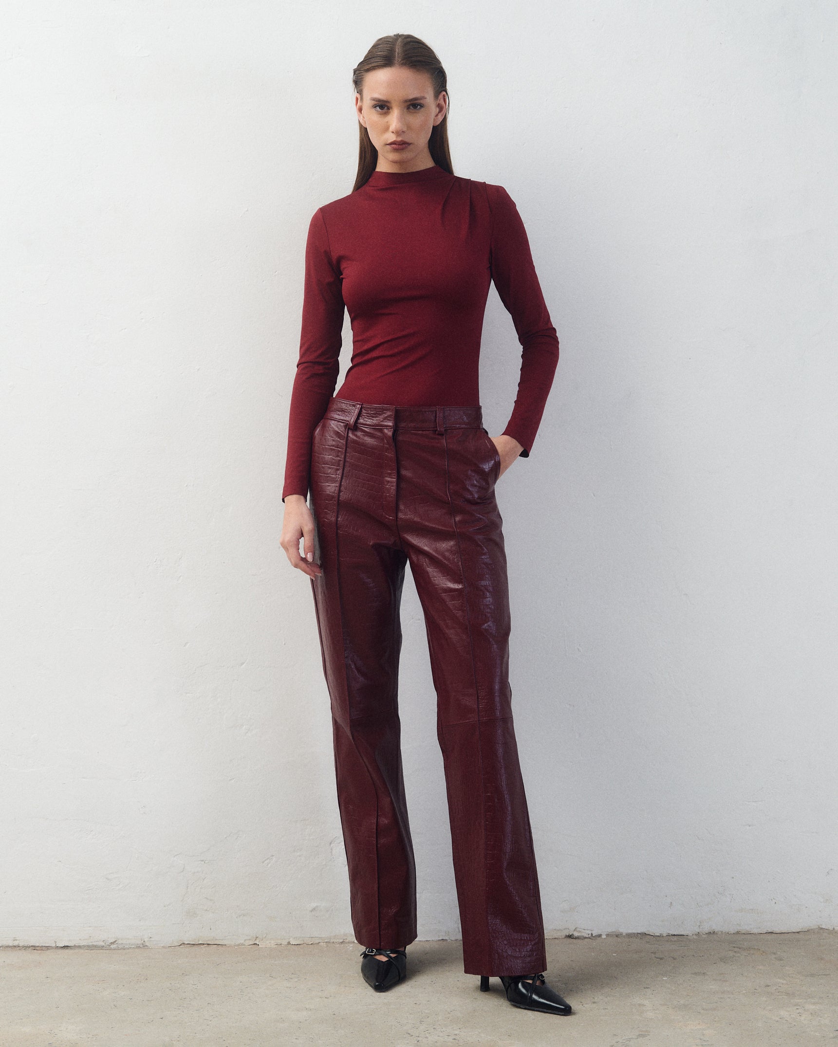Pantalón Chiara Croco Bordó